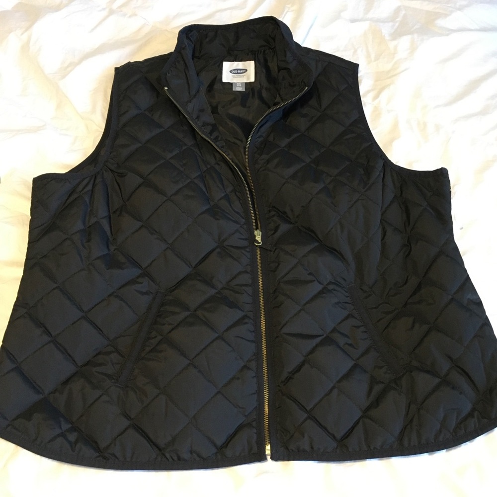 Old navy black quilted vest